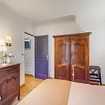 3 Bedroom Awesome In * Meschers-sur-Gironde