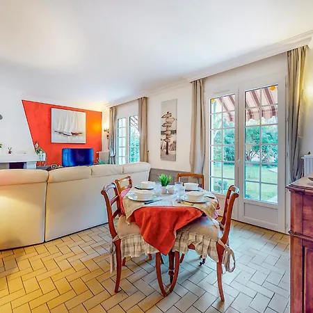 3 Bedroom Gorgeous In Σπίτι διακοπών